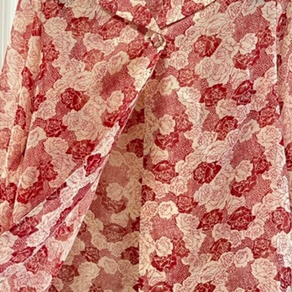 Vintage Sheer Floral Rose Button up Collar Blouse Red & White - Picture 10 of 14